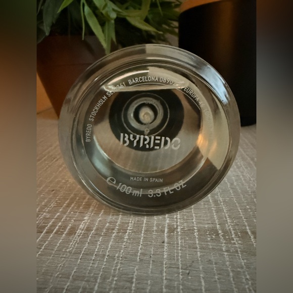 BYREDO Mojave Ghost, 3.3 FL OZ - Picture 3 of 3